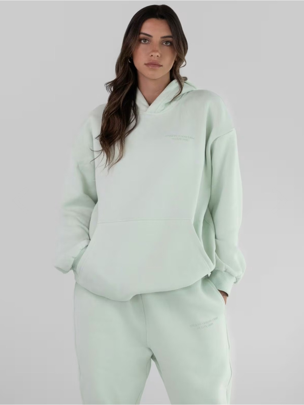 Mint Pastel Edit - Women's Pullover Sweatshirt and Jogger Set